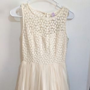 Brand NWT Cream Francesca's Party Dress
